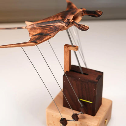 🦈Handmade Wooden Bionic Manta Rayy Dynamic Model, Mechanical Transmission Marine Biological, Desktop Relaxation Decor Gift